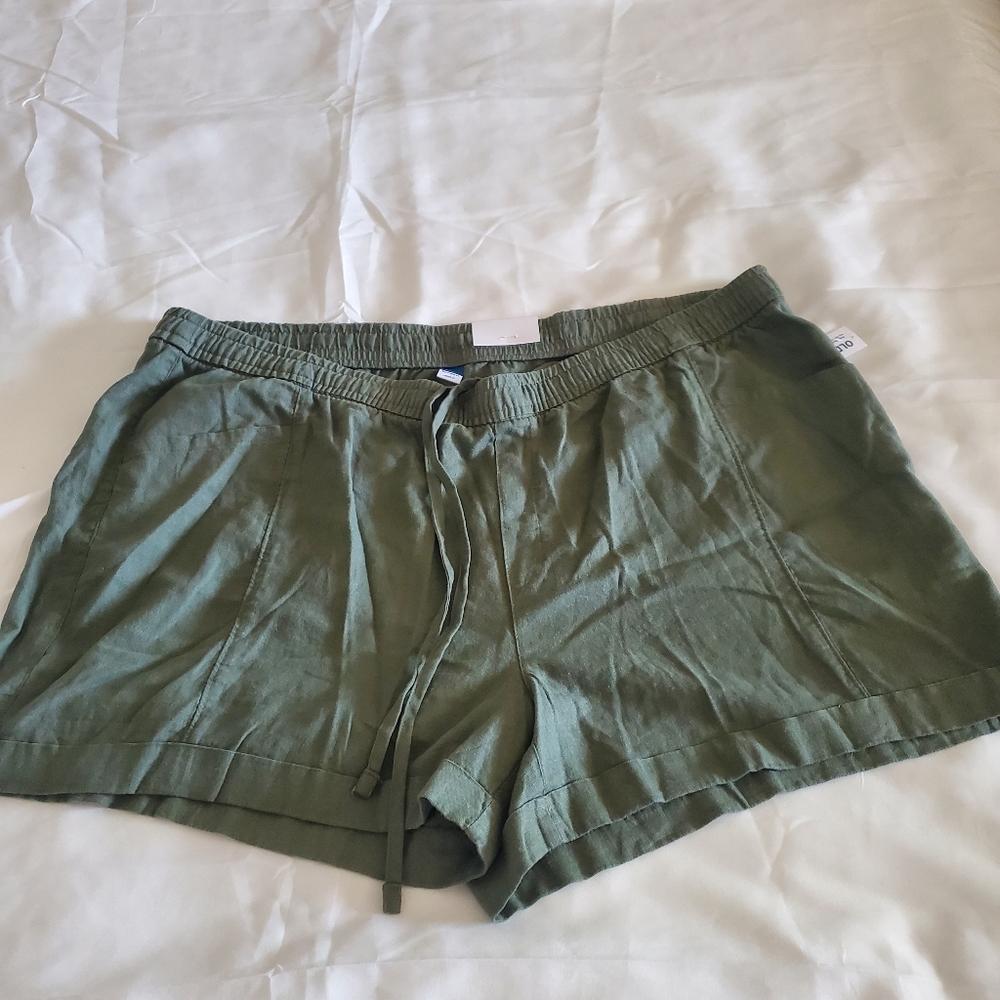 Olive green womens shorts size XXL